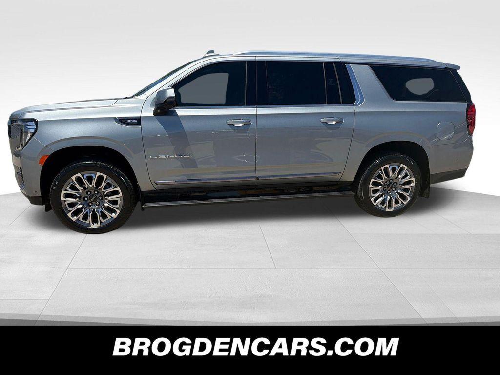 used 2024 GMC Yukon XL car, priced at $76,995