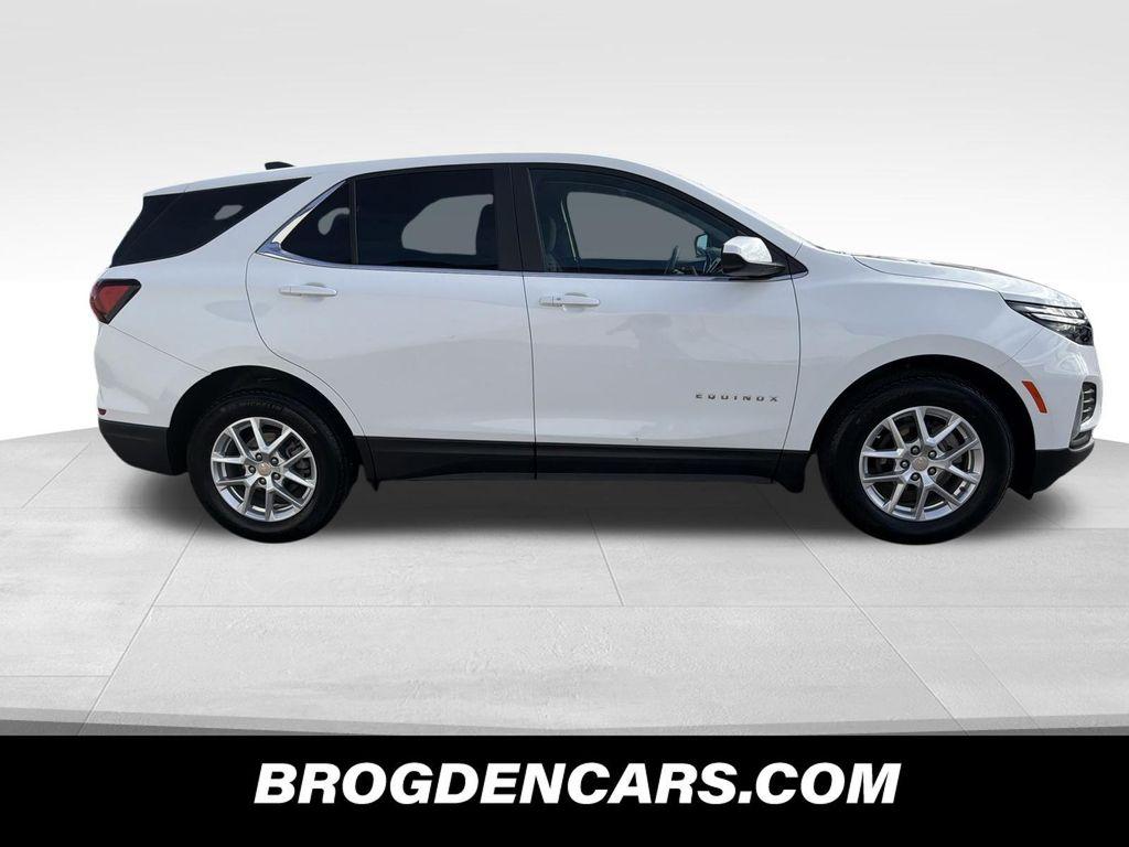 used 2024 Chevrolet Equinox car, priced at $24,995