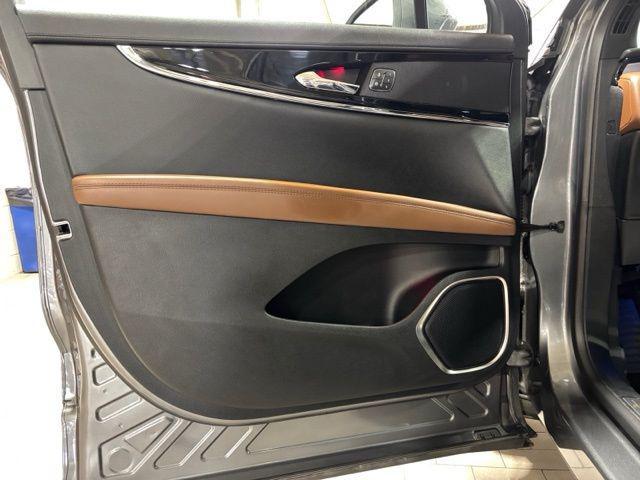 used 2022 Lincoln Nautilus car, priced at $31,244