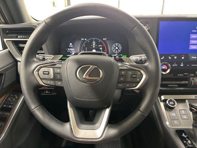 used 2025 Lexus GX 550 car, priced at $93,887