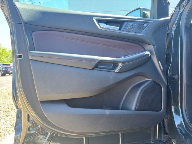 used 2022 Ford Edge car, priced at $27,062