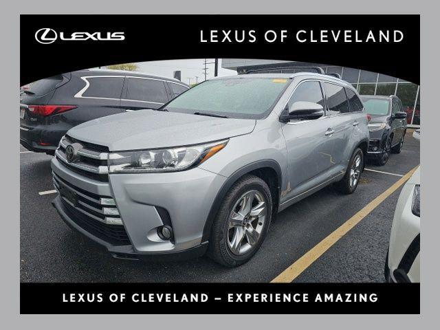 used 2017 Toyota Highlander car, priced at $19,262