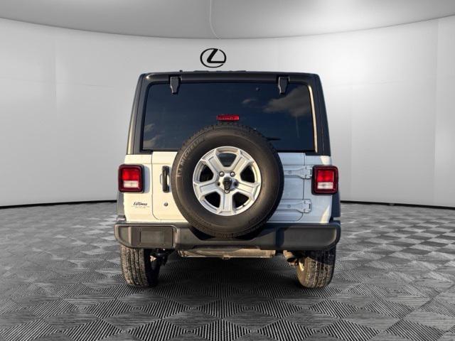used 2020 Jeep Wrangler Unlimited car, priced at $28,486