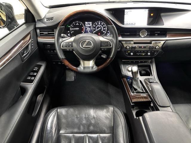 used 2016 Lexus ES 350 car, priced at $21,563