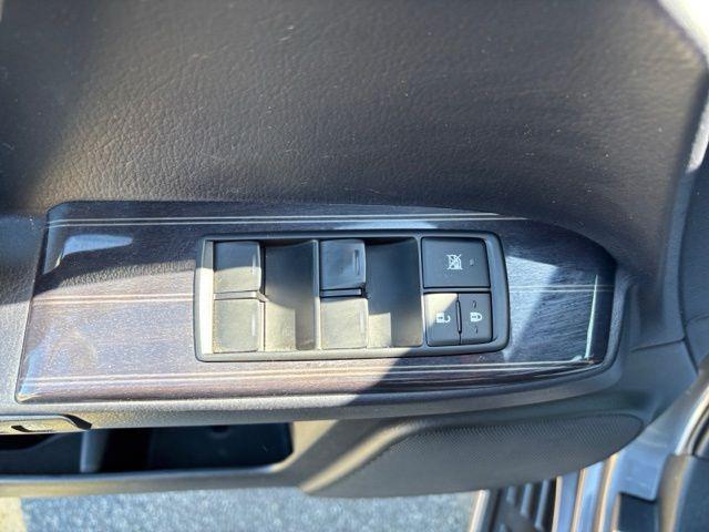 used 2020 Lexus GX 460 car, priced at $34,117
