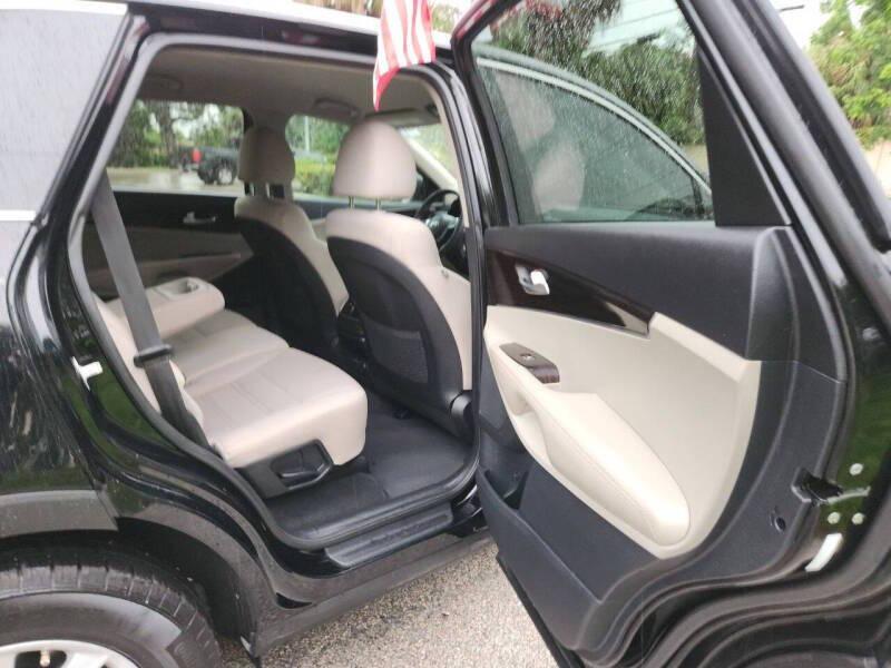 used 2019 Kia Sorento car, priced at $9,995