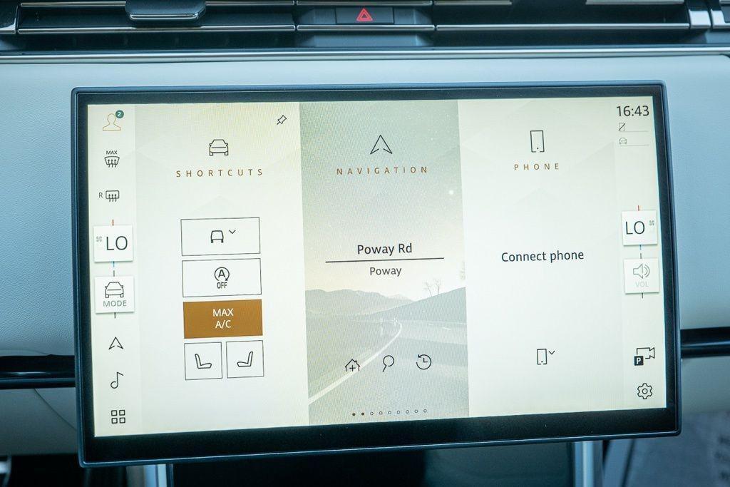 used 2025 Land Rover Range Rover car, priced at $201,455