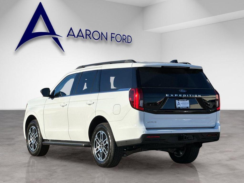 new 2025 Ford Expedition car, priced at $71,545