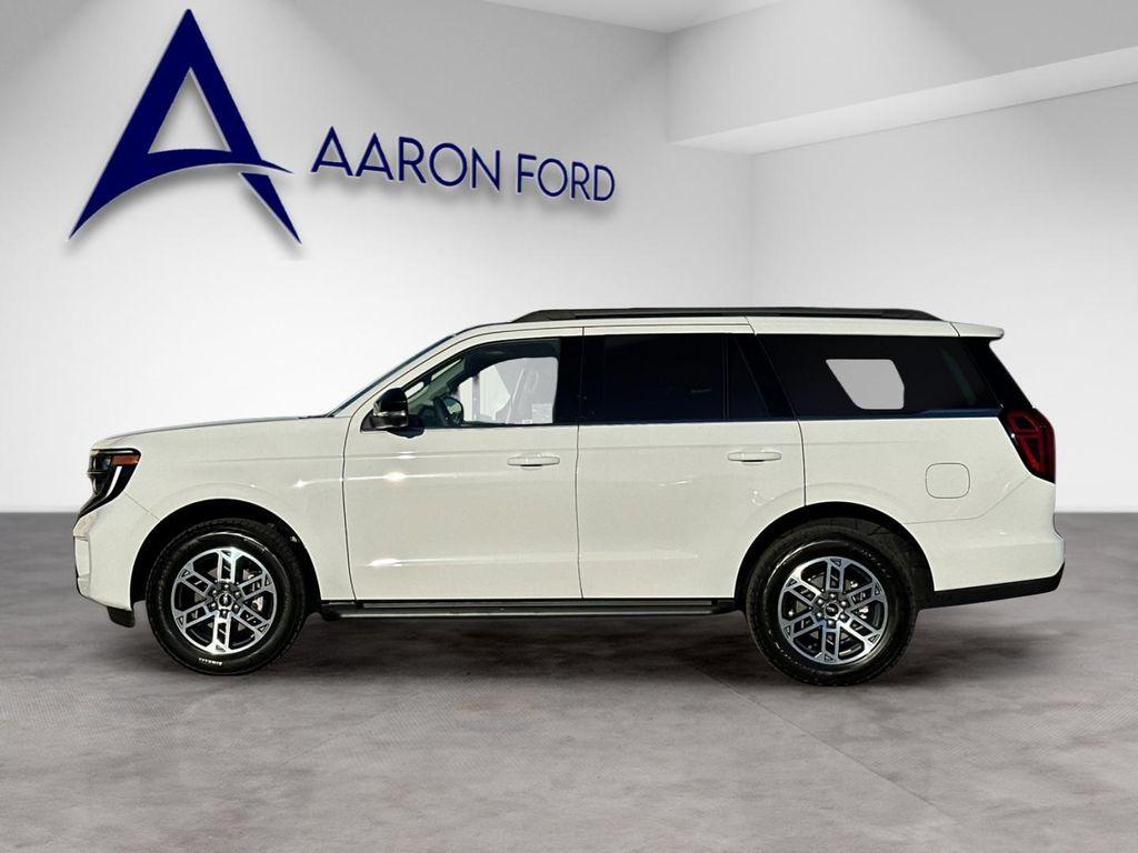 new 2025 Ford Expedition car, priced at $71,545