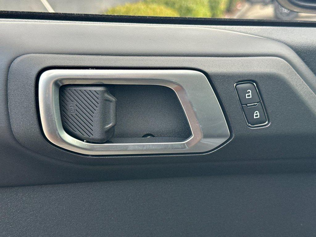 new 2025 Ford Bronco car, priced at $64,340