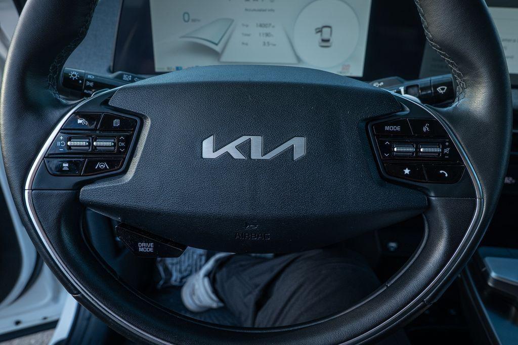 used 2024 Kia EV6 car, priced at $24,995