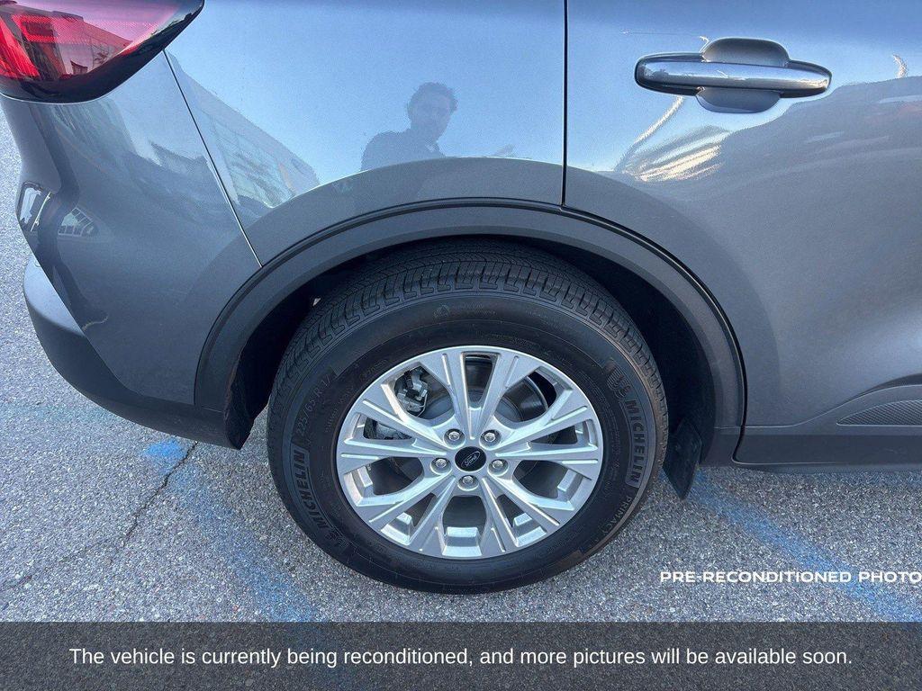 used 2024 Ford Escape car, priced at $21,000