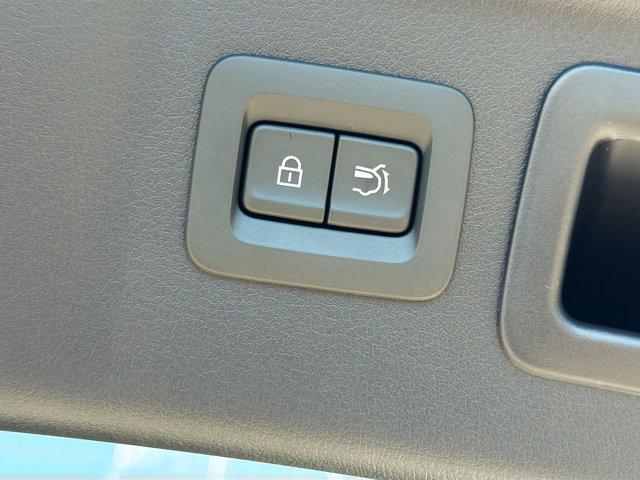 new 2026 Mazda CX-70 car, priced at $52,703