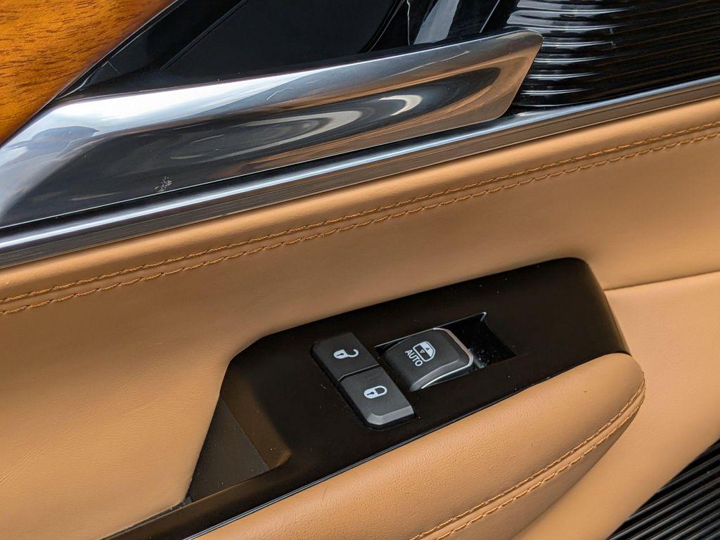used 2022 Jeep Grand Wagoneer car, priced at $53,991