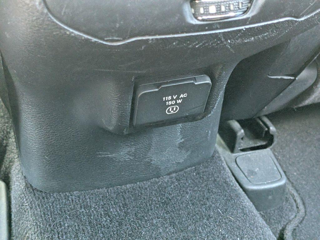 used 2014 Jeep Cherokee car, priced at $7,991