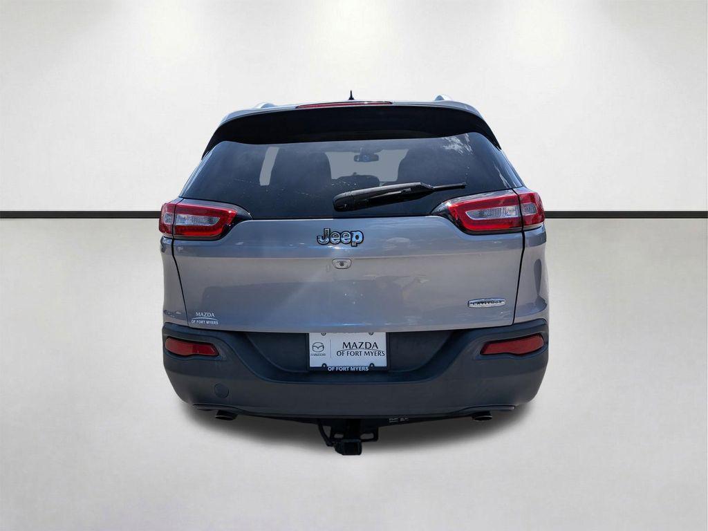 used 2014 Jeep Cherokee car, priced at $7,991