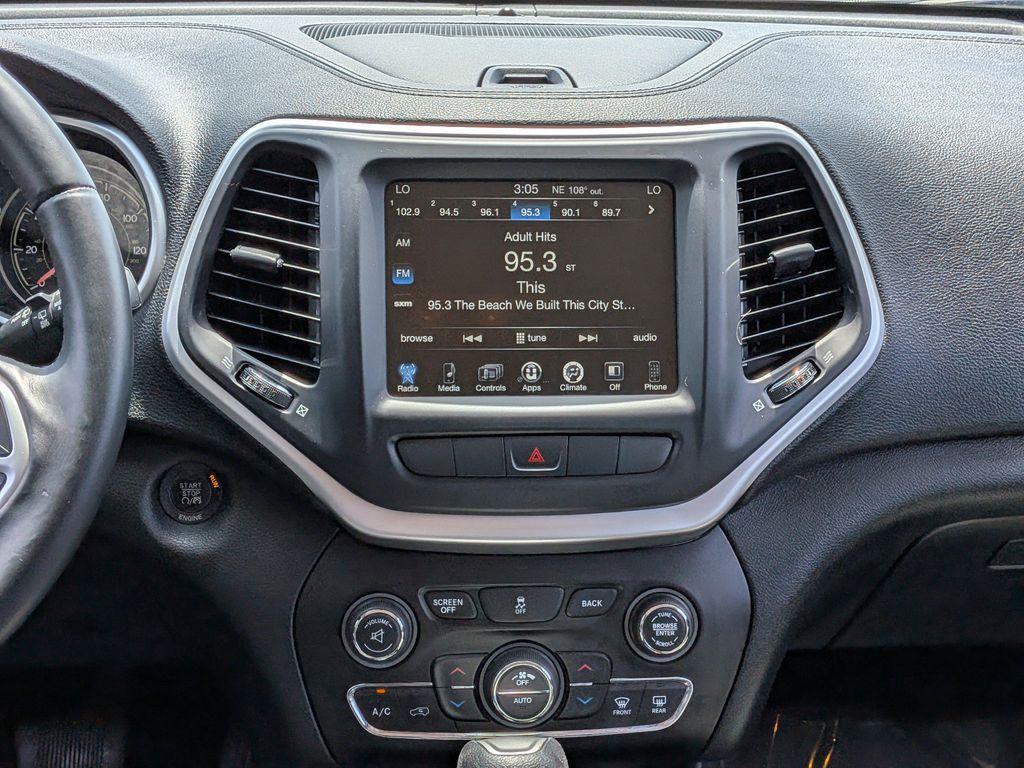 used 2014 Jeep Cherokee car, priced at $7,991