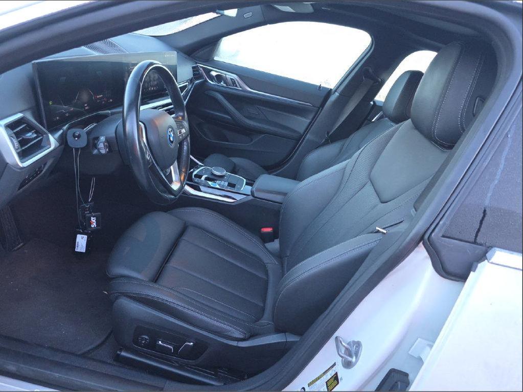 BMW i4 view 4