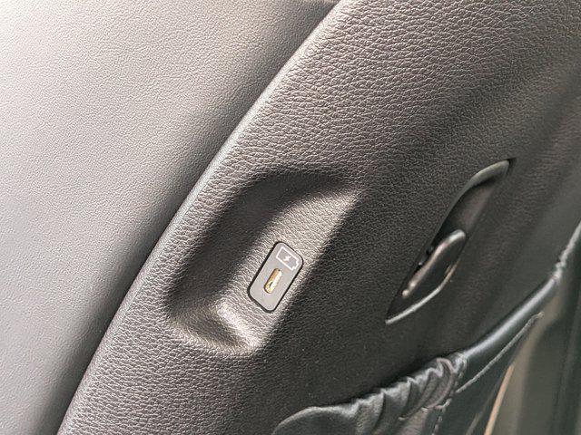 used 2025 Kia Telluride car, priced at $29,911