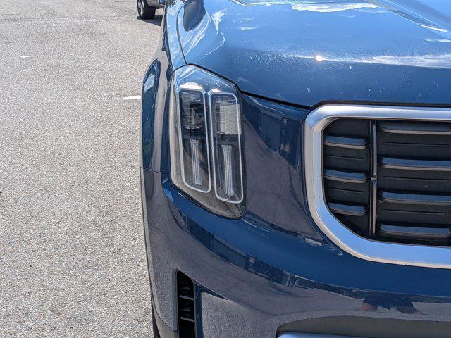 used 2025 Kia Telluride car, priced at $29,911