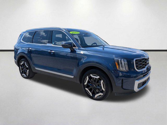 used 2025 Kia Telluride car, priced at $29,911