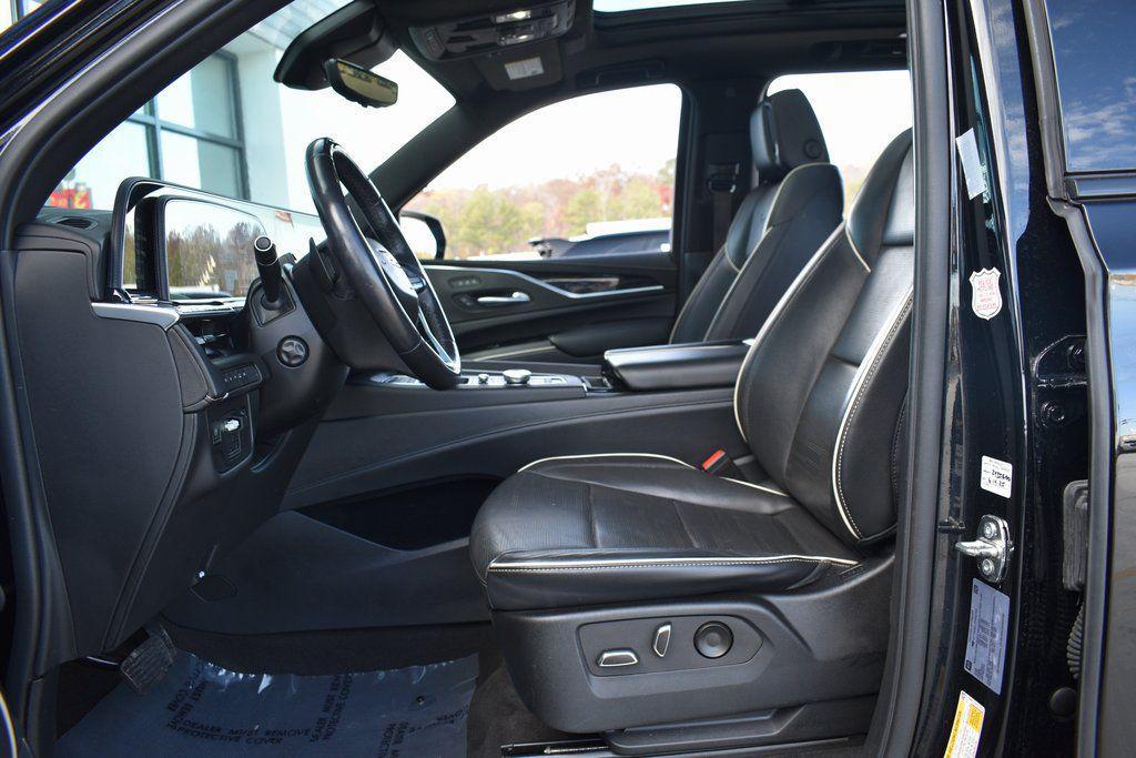 used 2023 Cadillac Escalade ESV car, priced at $60,450