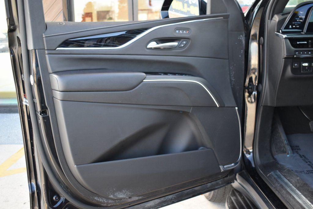 used 2023 Cadillac Escalade ESV car, priced at $60,450