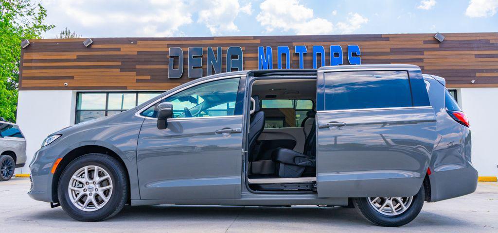 used 2023 Chrysler Pacifica car, priced at $22,832