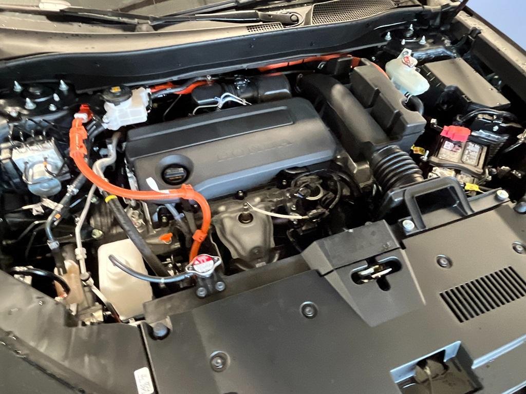 new 2026 Honda CR-V Hybrid car, priced at $39,831