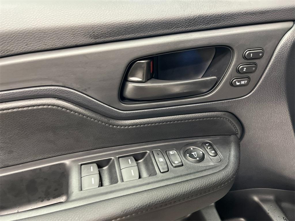 new 2026 Honda Odyssey car, priced at $43,290