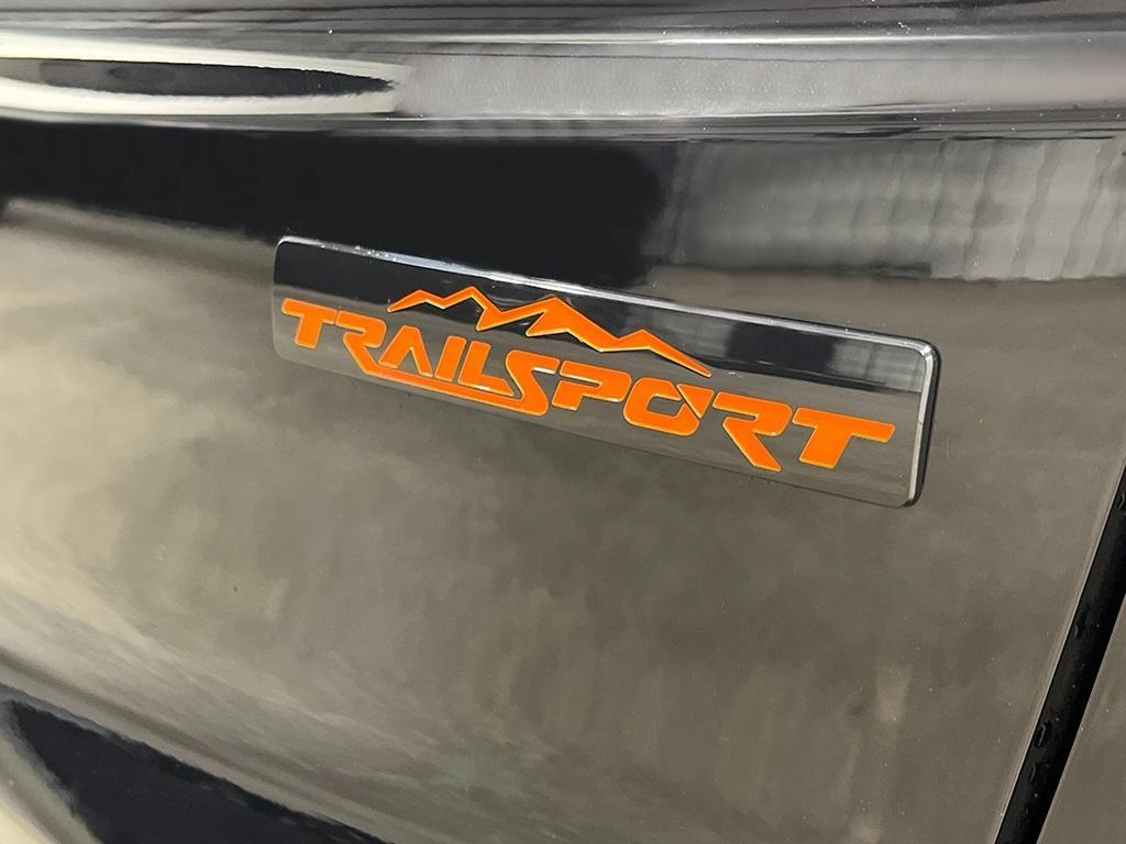 new 2026 Honda CR-V Hybrid car, priced at $38,471