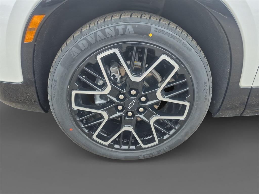 used 2023 Chevrolet Blazer car, priced at $31,492