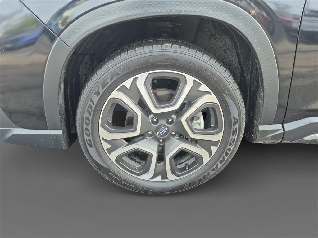 used 2023 Subaru Ascent car, priced at $27,619