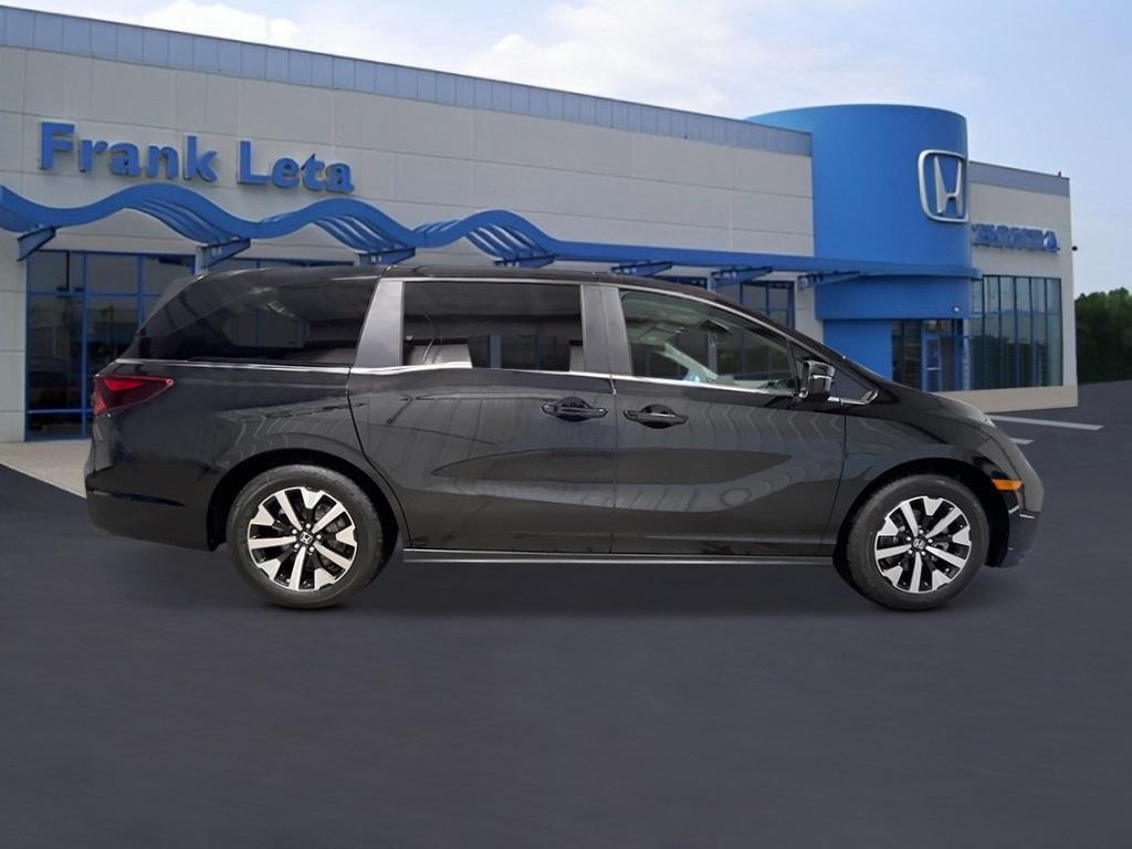 new 2026 Honda Odyssey car, priced at $43,290