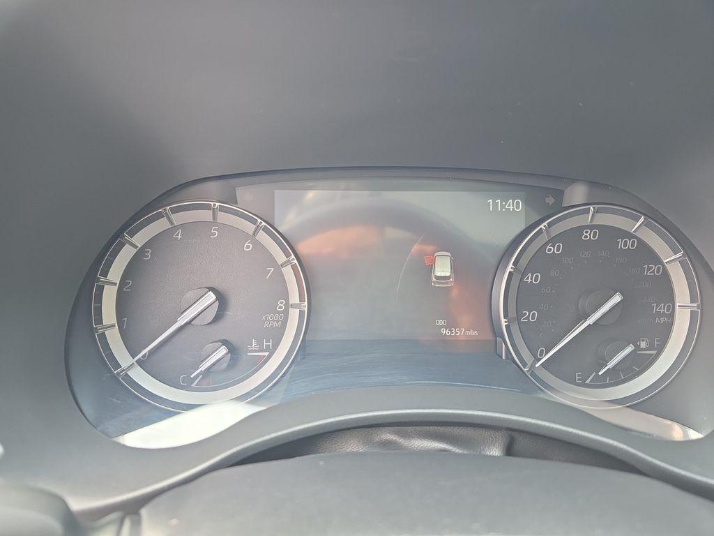 used 2020 Toyota Highlander car, priced at $27,541