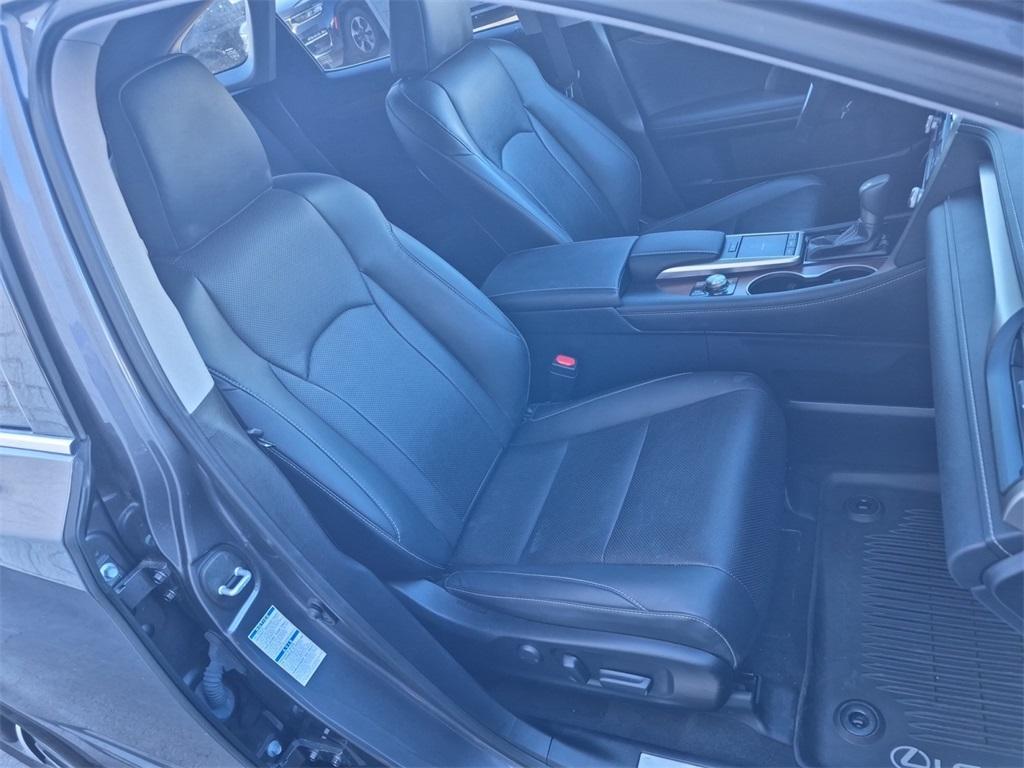 used 2022 Lexus RX 350L car, priced at $34,743