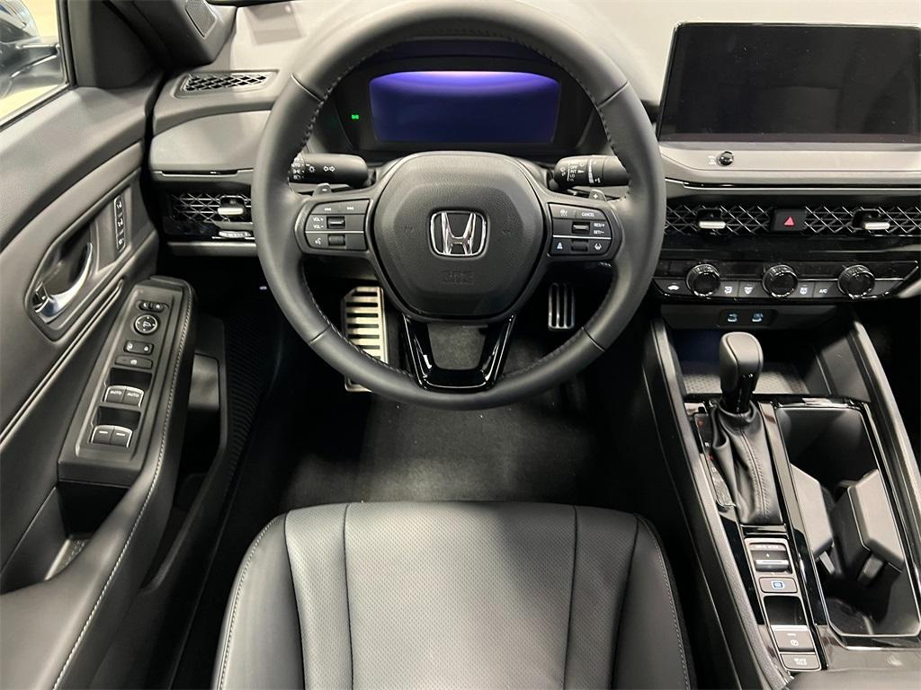 new 2025 Honda Accord Hybrid car, priced at $35,070