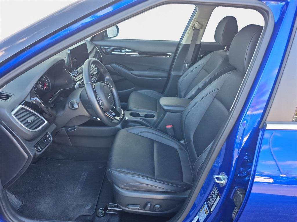 used 2023 Kia Seltos car, priced at $21,299