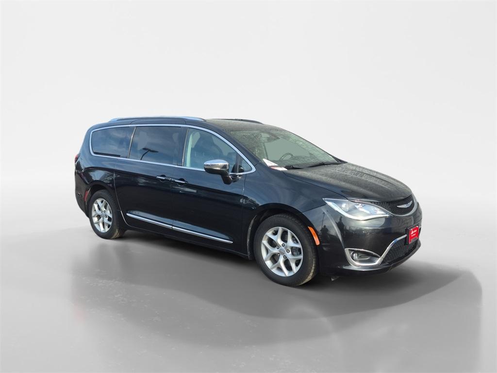 used 2020 Chrysler Pacifica car, priced at $19,883
