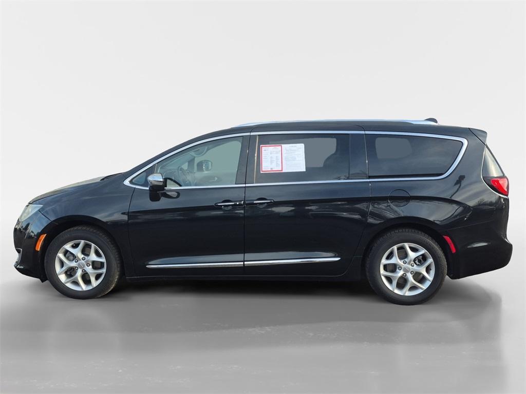used 2020 Chrysler Pacifica car, priced at $19,883
