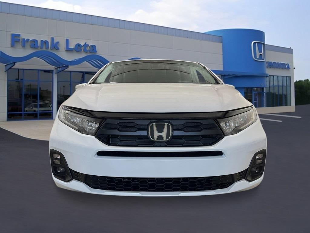 new 2026 Honda Odyssey car, priced at $43,245