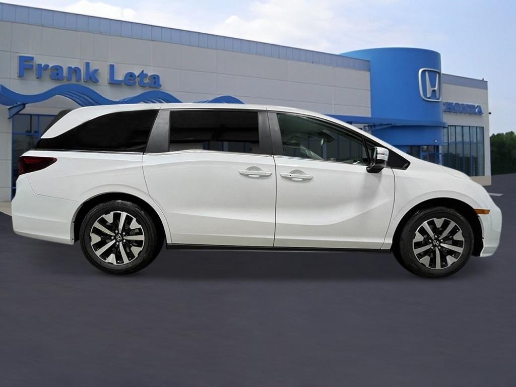 new 2026 Honda Odyssey car, priced at $43,245