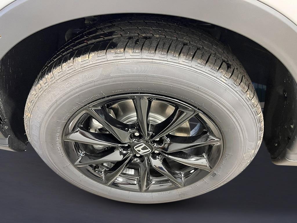 new 2026 Honda CR-V Hybrid car, priced at $39,831