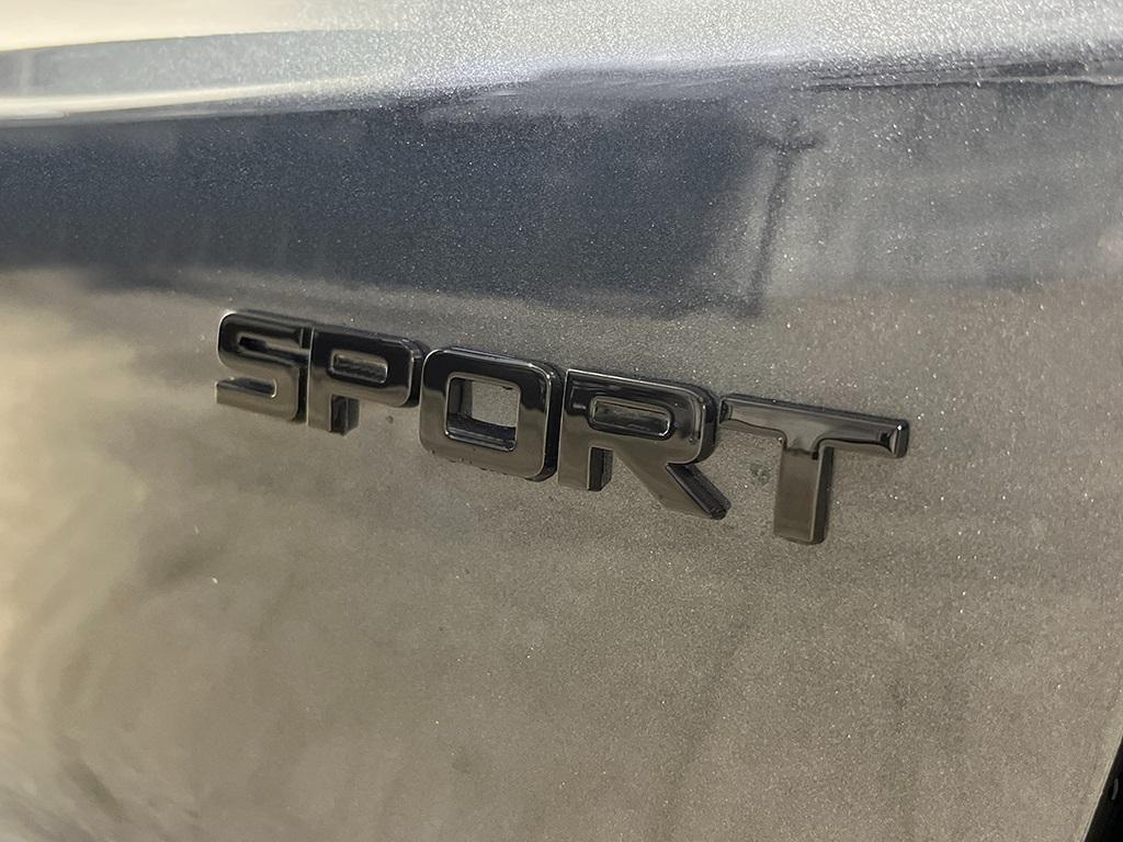 new 2026 Honda CR-V Hybrid car, priced at $39,831