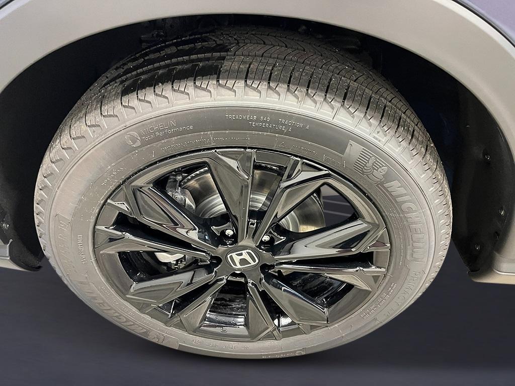 new 2026 Honda CR-V Hybrid car, priced at $43,000