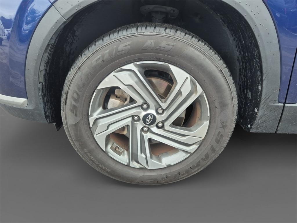 used 2023 Hyundai Santa Fe car, priced at $21,137