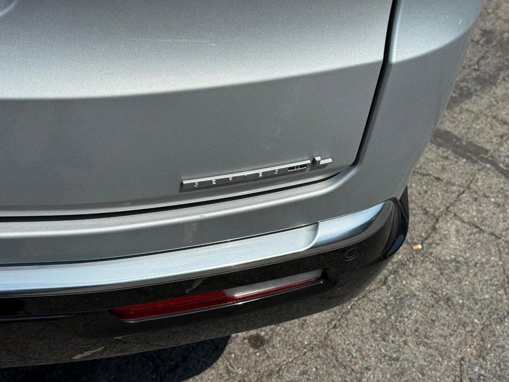 used 2023 Jeep Wagoneer L car, priced at $38,892