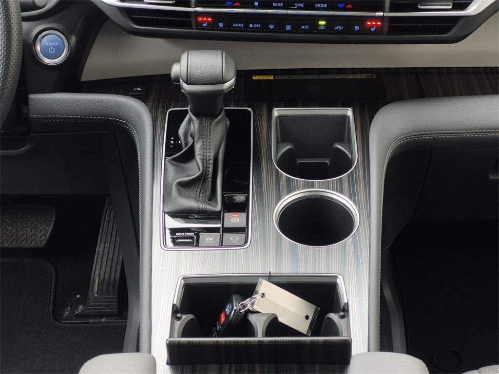 used 2024 Toyota Sienna car, priced at $47,990