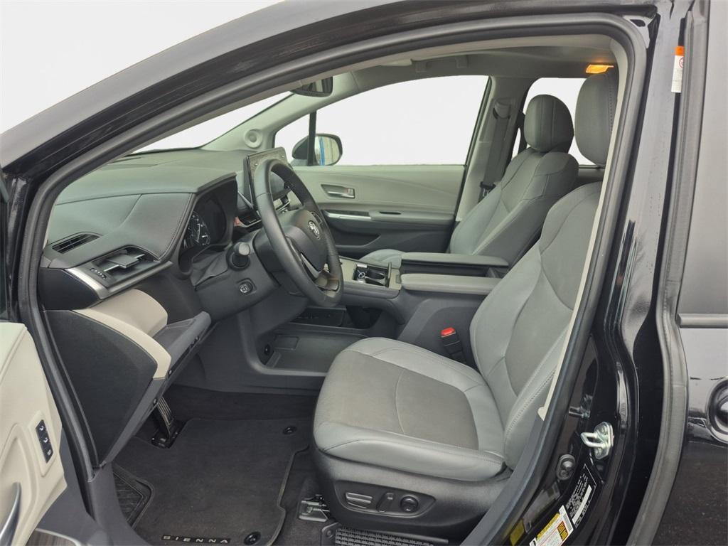 used 2024 Toyota Sienna car, priced at $47,990