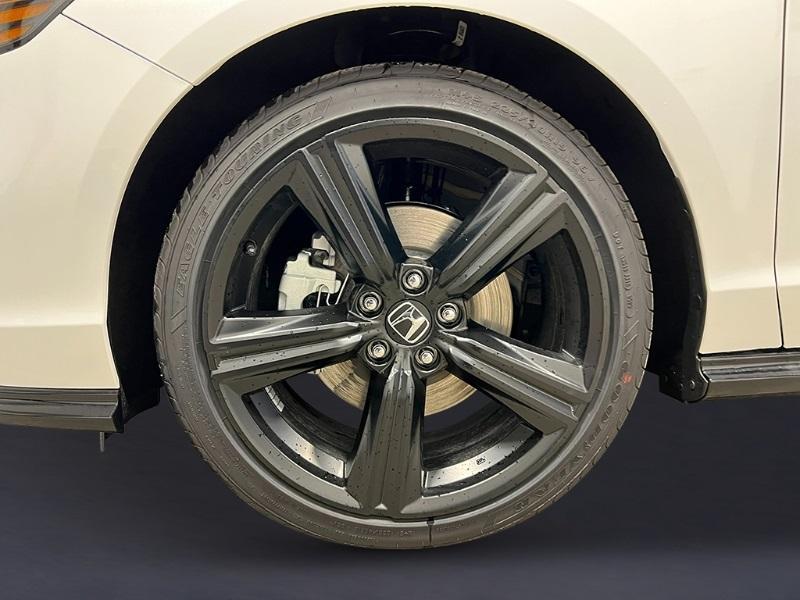 new 2025 Honda Accord Hybrid car, priced at $35,525